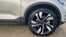 Volvo XC40 2.0 B3P Ultra Dark 5dr Auto Petrol Estate